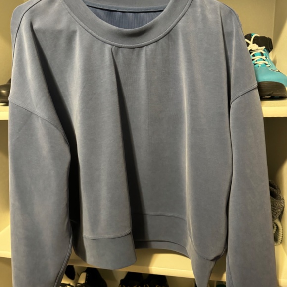 Lululemon Perfectly Oversized Softstreme Crewneck size 10 - Picture 3 of 4